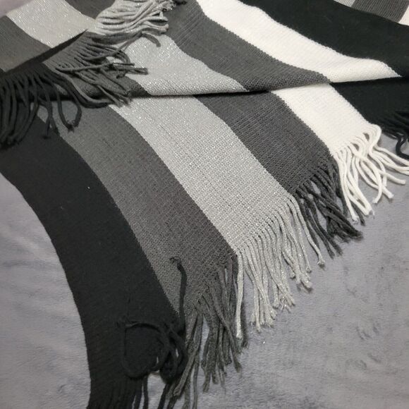 Janice Poncho Womens Medium Black White Striped One Size Shirt Square Fringe Top - Picture 4 of 11